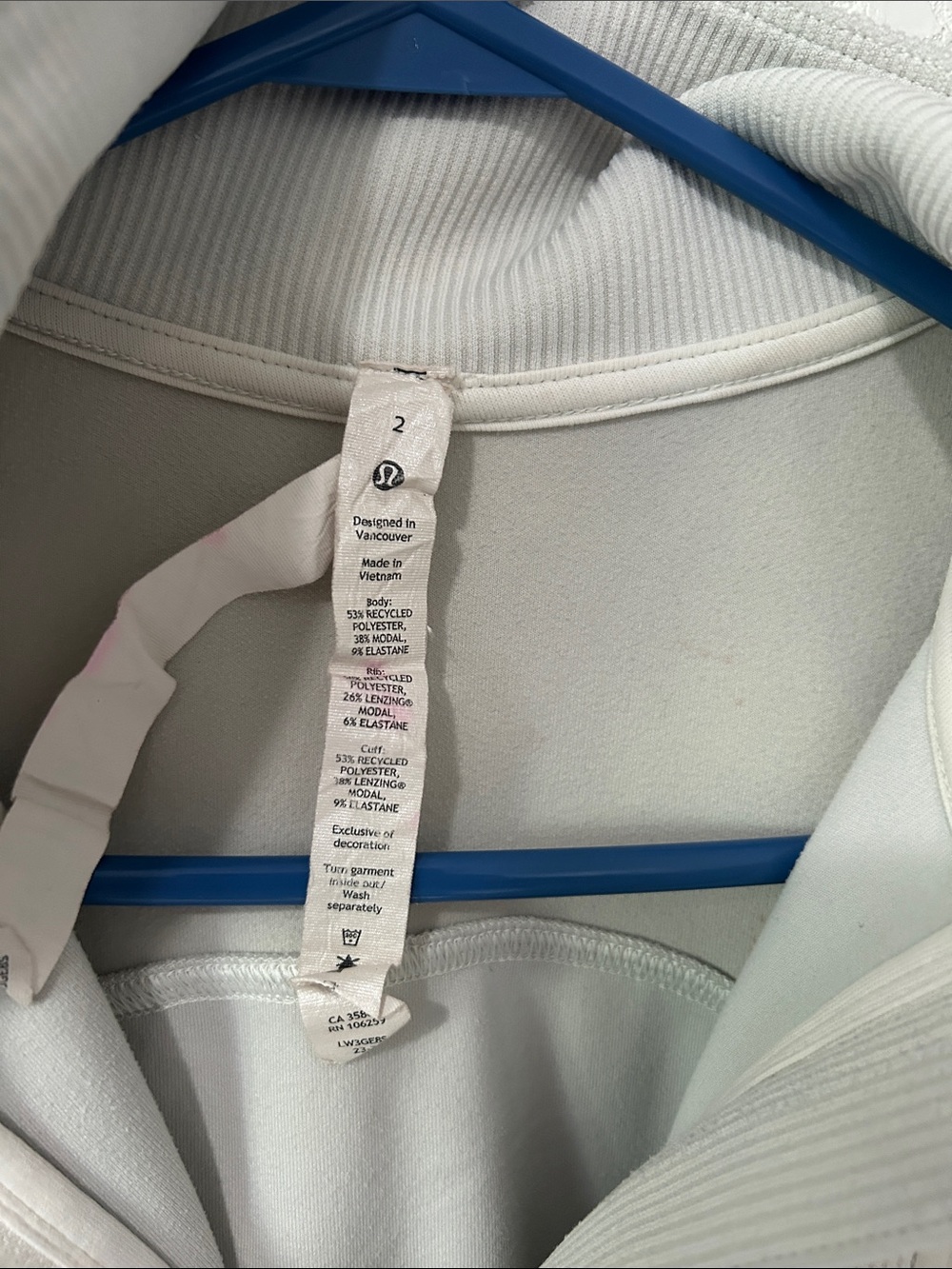 Women's jacket subcategory identification
